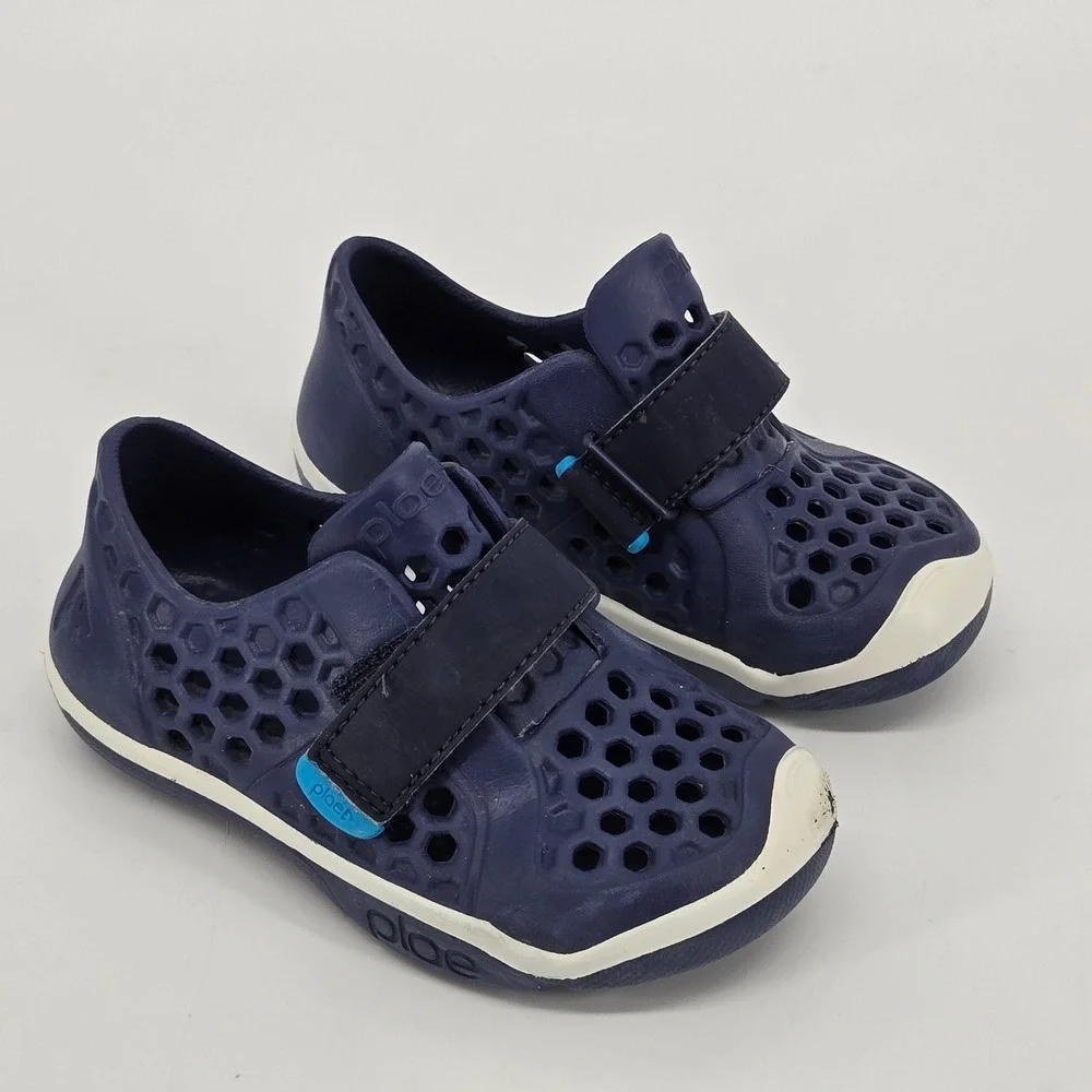 PLAE Mimo Waterproof Injection Molded Kids Water Shoes Navy Blue Size 8C